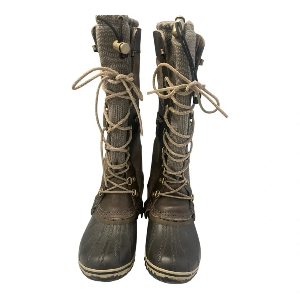 Sorel Brown and Tan Lace-Up Winter Boots